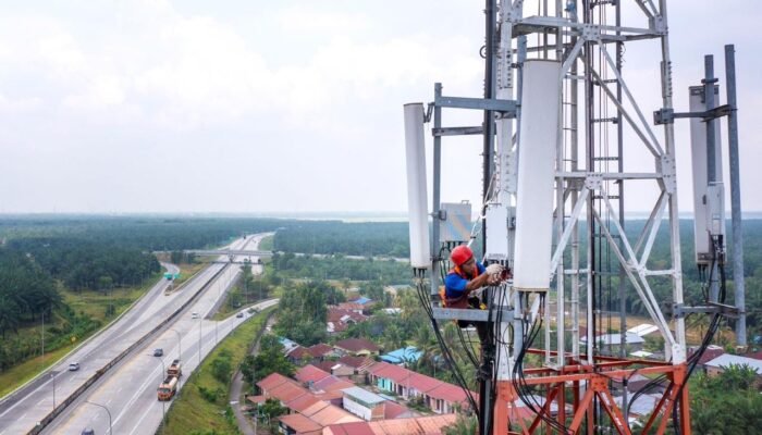 Jelang Merger dengan Smartfren, XL Axiata Catat Kinerja Positif di Kuartal I 2025