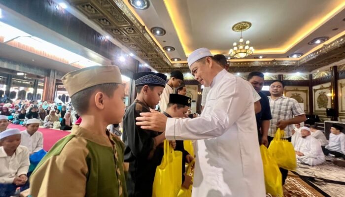 Tangis Haru dan Doa Anak Yatim Warnai Tahun Baru Islam di Pendopo Gubernur Kalbar
