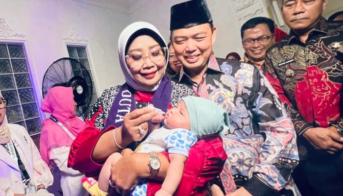 Melawan Hoaks, Menyelamatkan Generasi: Imunisasi Jadi Garda Terdepan di Kalbar