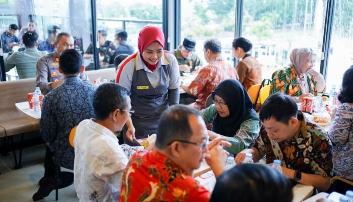 McDonald’s Hadir di Bumi Raya, Serap Tenaga Kerja Lokal dan Hidupkan Ekonomi Daerah