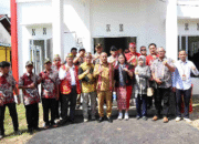 Wagub Kalbar Buka Gawai Dayak dan Resmikan Kantor Desa Bernayau