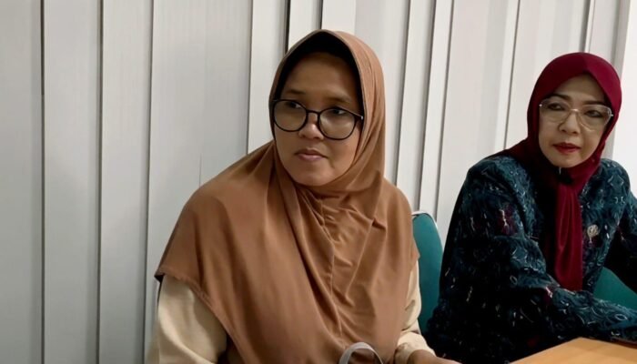 Cerita Wiwik Urus Akta Kematian Ibu di Pontianak, Sehari Langsung Jadi