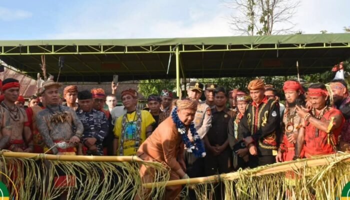 Buka Pekan Gawai Dayak XI Ketapang, Alexander Wilyo Dukung Pestarikan Adat dan Budaya