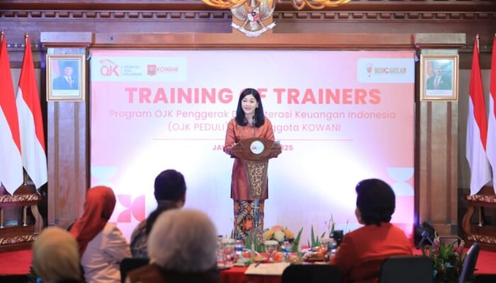 Dorong Literasi Keuangan Keluarga, OJK Latih Anggota KOWANI