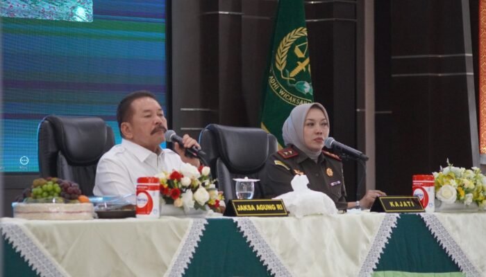 Kunjungan Kerja ke Kalbar, Jaksa Agung ST Burhanuddin Tekankan Penguatan Kinerja dan Integritas