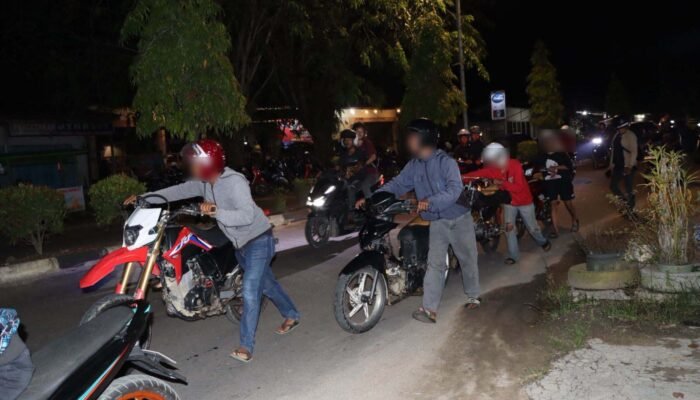Polres Sintang Amankan 131 Motor dan Remaja Dalam Operasi Balap Liar