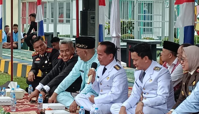 Bala-Roni Santap Siang Bersama Warga Binaan Lapas Sintang
