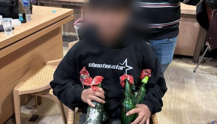 Diduga Penyusup Aksi Aliansi Mahasiswa di Mapolda Kalbar, Polisi Amankan Pemuda Bawa Bom Molotov