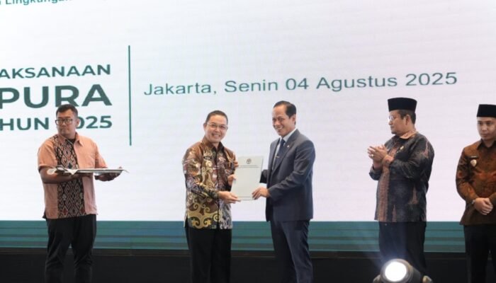 Gubernur Ria Norsan: Adipura 2025 Jadi Cermin Keberhasilan Kalbar Kelola Sampah