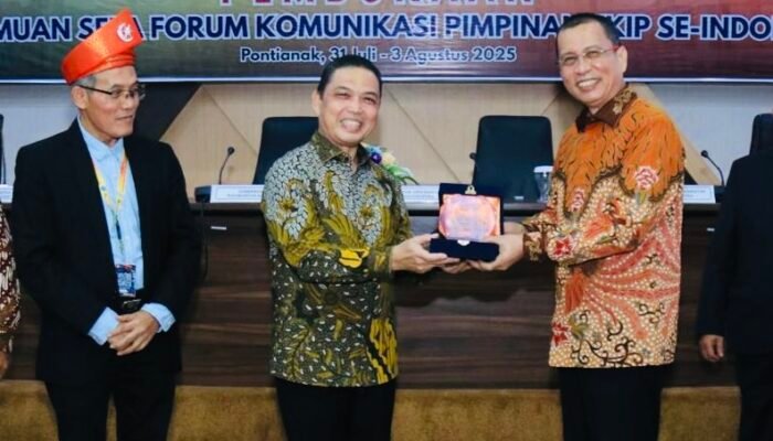 Ria Norsan: Kemajuan Daerah Ditentukan Kualitas Pendidik