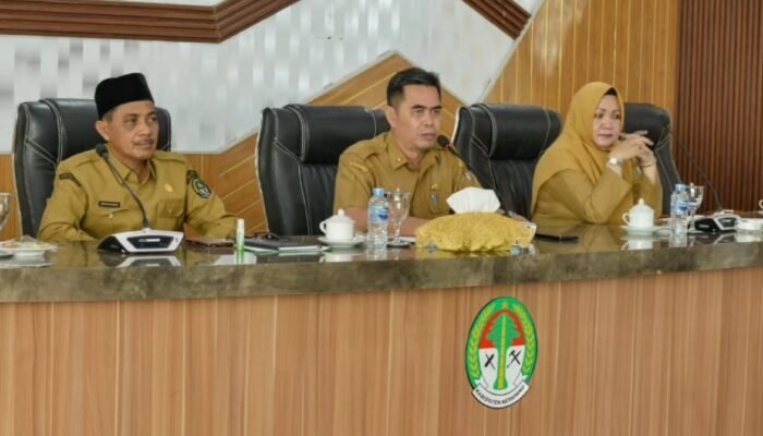 Penerima Dana Hibah di Ketapang Diminta Laksanakan Kegiatan Sesuai RAB