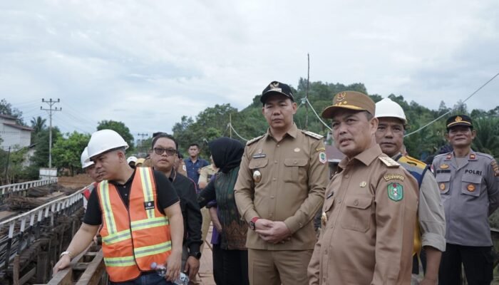 Jembatan Sejiram-Semitau Ditata, Gubernur Kalbar Pastikan Tak Lagi Terganggu Banjir