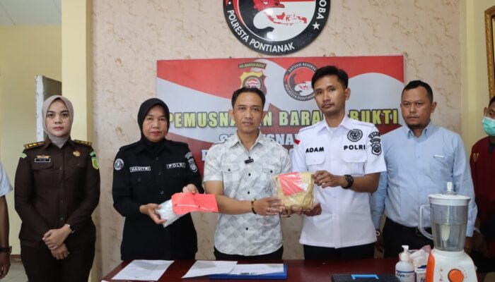 Polresta Pontianak Musnahkan Ekstasi dan 995,36 Gram Sabu