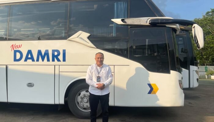 Damri Kembangkan Rute Baru, Siap Layani Transportasi Lintas Batas Putussibau – Kuching