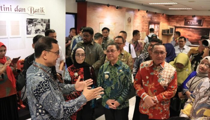 Pemprov Kalbar Raih Peringkat Ketiga Nasional dalam Penyelenggaraan Kearsipan 2024