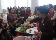 Makan Baranje’ Tradisi HUT Pemda Landak Dengan Makanan Lokal