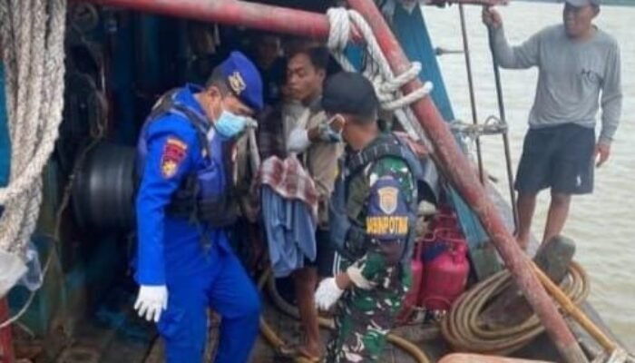 Tim Gabungan di Sambas Evakuasi Jenazah ABK Kapal di Perairan Laut Subi