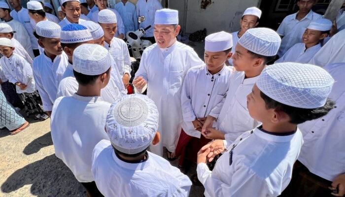 Ria Norsan Tegaskan Dukungan Pemerintah bagi Pemberdayaan Santri di Kalbar