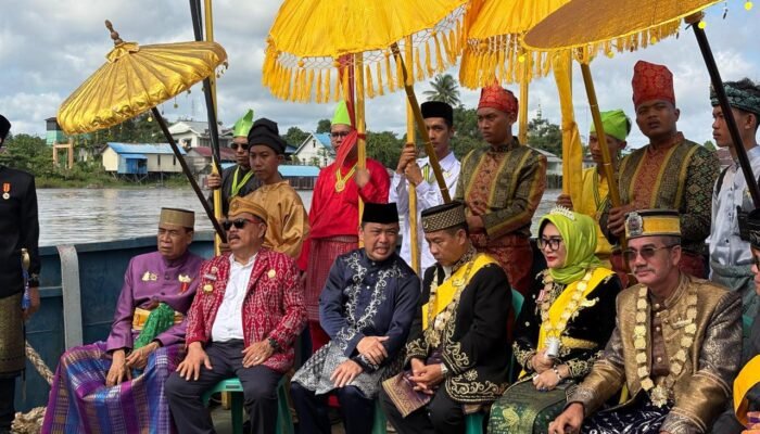 Raja Tayan Apresiasi Dukungan Gubernur Kalbar untuk Festival Budaya Tayan