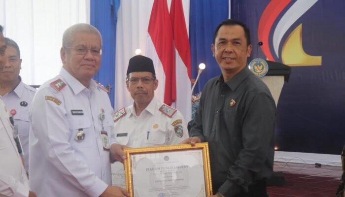 Polres Sambas Raih Penghargaan Ditjen Imigrasi, Komitmen Cegah TPPO Diapresiasi