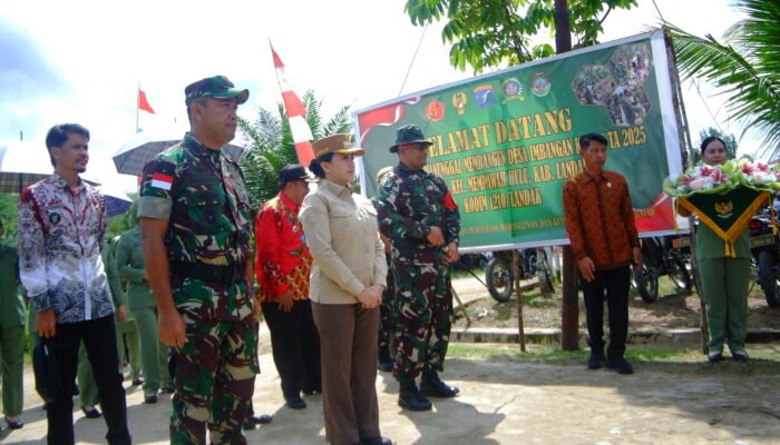 Penutupan TMMD Imbangan di Mempawah Hulu, Bupati Karolin Apresiasi Koordinasi dan Sinergi TNI