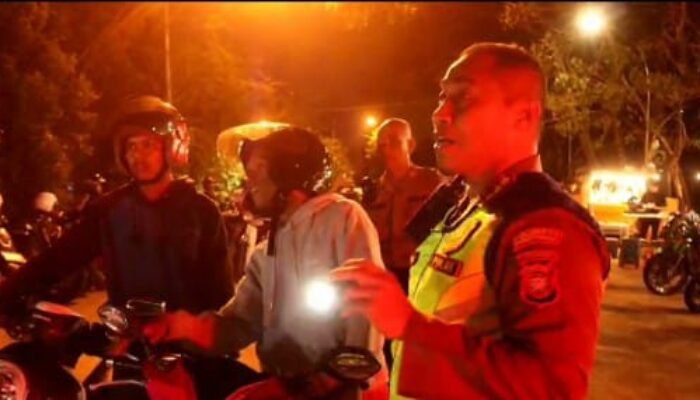 Patroli Skala Besar, Puluhan Motor Brong Disikat dan Kawasan Hiburan Malam di Pontianak Disisir Polisi