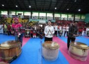 Ketua Umum FORKI Kalbar Karolin, Buka Open Karate Championship Kalbar 2025