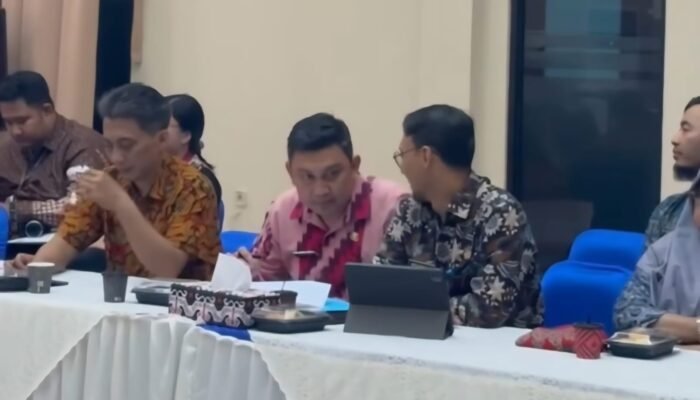 Plt Kadisdikbud Kalbar Hadiri Konfrensi APBN KiTA 2025