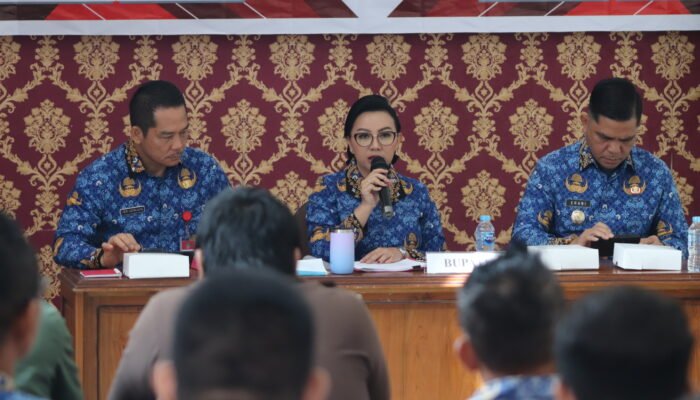 Bupati Karolin Pimpin Rakor Program MBG di Landak bersama SPPG