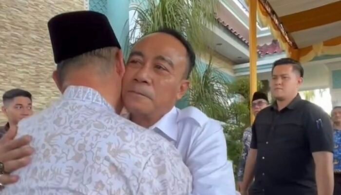 Momen Ulang Tahun Ria Norsan Tegaskan Kekompakan Gubernur dan Wagub Kalbar