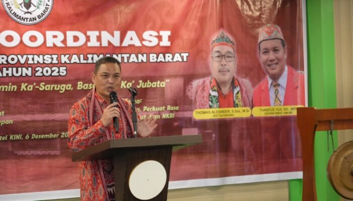 Gubernur Ria Norsan Tegaskan Dukungan untuk DAD Kalbar, Siap Serahkan Pengelolaan Rumah Radakng