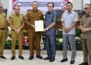 Bupati Ketapang Sampaikan Jawaban Eksekutif atas Perubahan APBD 2025 dalam Rapat Paripurna DPRD