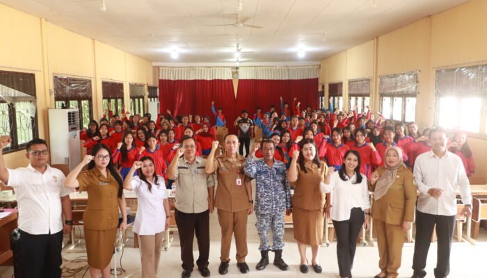 DPD FBN RI Landak Sosialisasikan Pengenalan Dasar Bela Negara dan Bahaya Narkotika ke Pelajar Cegah Pengaruh Buruk