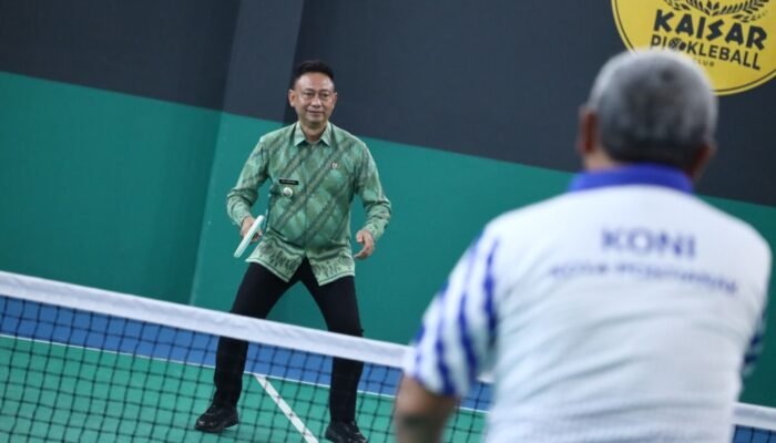 Wali Kota Pontianak Resmikan Lapangan Pickleball di Lantai 3 Supermarket Kaisar