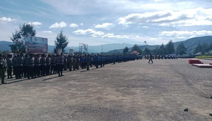 Satgas Wirakasa Bersama Apkam Gelar Apel Gabungan di Paniai, Perkuat Sinergitas Pemerintahan