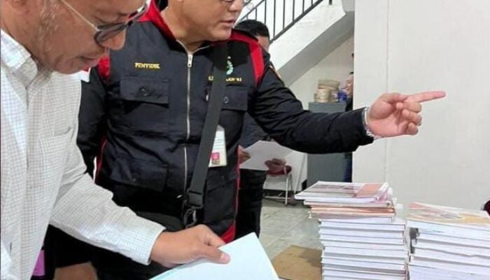 Kasus Korupsi Tata Kelola Pertambangan Bauksit di Kalbar, Jaksa Geledah PT DSM