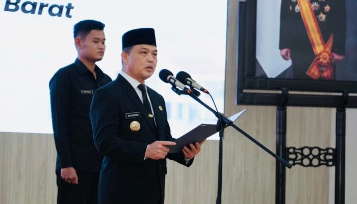 Gubernur Kalbar Lantik 7 Pejabat Eselon II, Mulai Kepala BKD hingga Pimpinan Bapenda