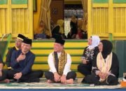 Safari Ramadhan di Keraton Sintang, Ria Norsan Ajak Warga Perkuat Persaudaraan