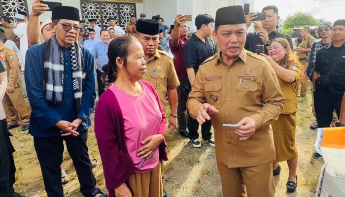 Harga Dipangkas Jadi Rp50.000, Operasi Pasar Murah di Sekadau Diserbu Warga