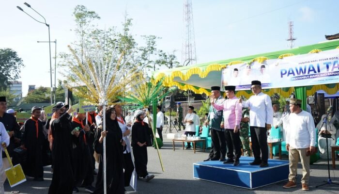 Ribuan Peserta Pawai Taaruf Sambut Ramadan, Pemkot Pontianak Ajak Perkuat Toleransi