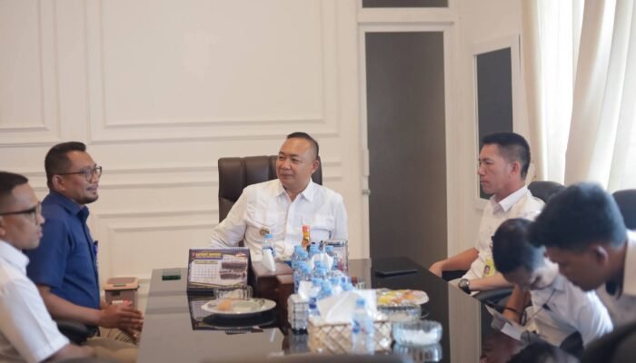Bupati Ketapang Pilih Optimalisasi Bandara Rahadi Oesman, Dorong Rute Baru dan Fasilitas Avtur