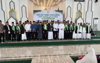 Tablig Akbar Sambut Ramadan dan Pelantikan Pengurus DDII Melawi Berlangsung Khidmat