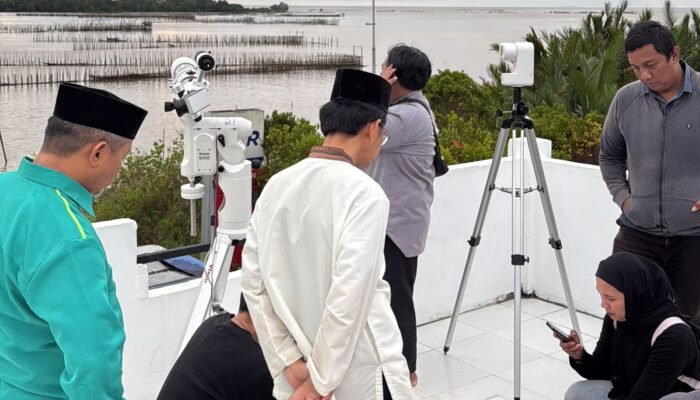 Hilal Tak Terlihat di Pantai Indah Kakap, Posisi Bulan Masih di Bawah Ufuk