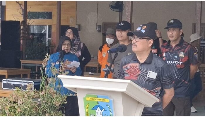 Sekda Tegaskan Aturan Jam Buang Sampah, Warga Sintang Diminta Disiplin 18.00–06.00 Wib