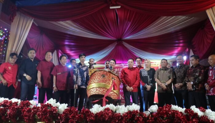 Imlek dan Ramadan Beriringan, Karolin Ajak Warga Landak Rawat Toleransi