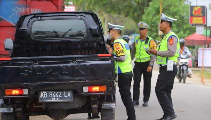 Pelanggar Lalu Lintas di Ngabang Terjaring Razia Operasi Keselamatan Kapuas 2026 Polres Landak