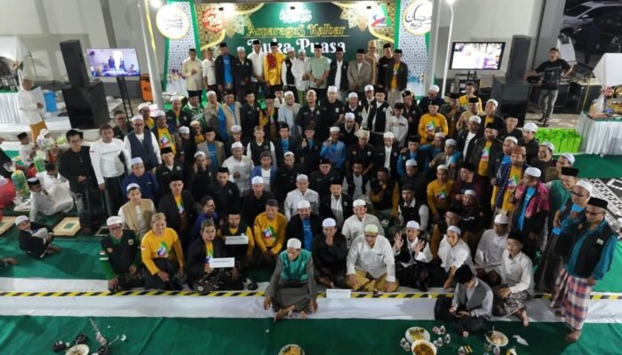 ASPARAGUS Kalbar dan Lintas Komunitas Bersatu Santuni 400 Yatim-Dhuafa, Pererat Silaturahmi di Pontianak