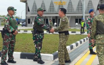 Perkuat Sinergi Operasi Udara, Pangkodau III Kunjungi Timika dan Tinjau Kesiapan Satgas Yon Parako 466 Pasgat