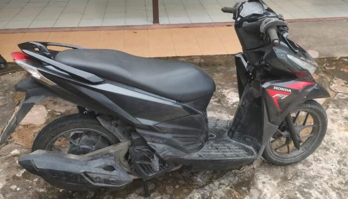 Diduga Curi Motor di Tebas, Pria Asal Sumatera Utara Diamankan Warga di Sebawi