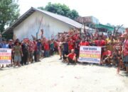 Masyarakat Desa Gombang Tolak Pemasangan Plang Satgas PKH dan Gelar Ritual Adat